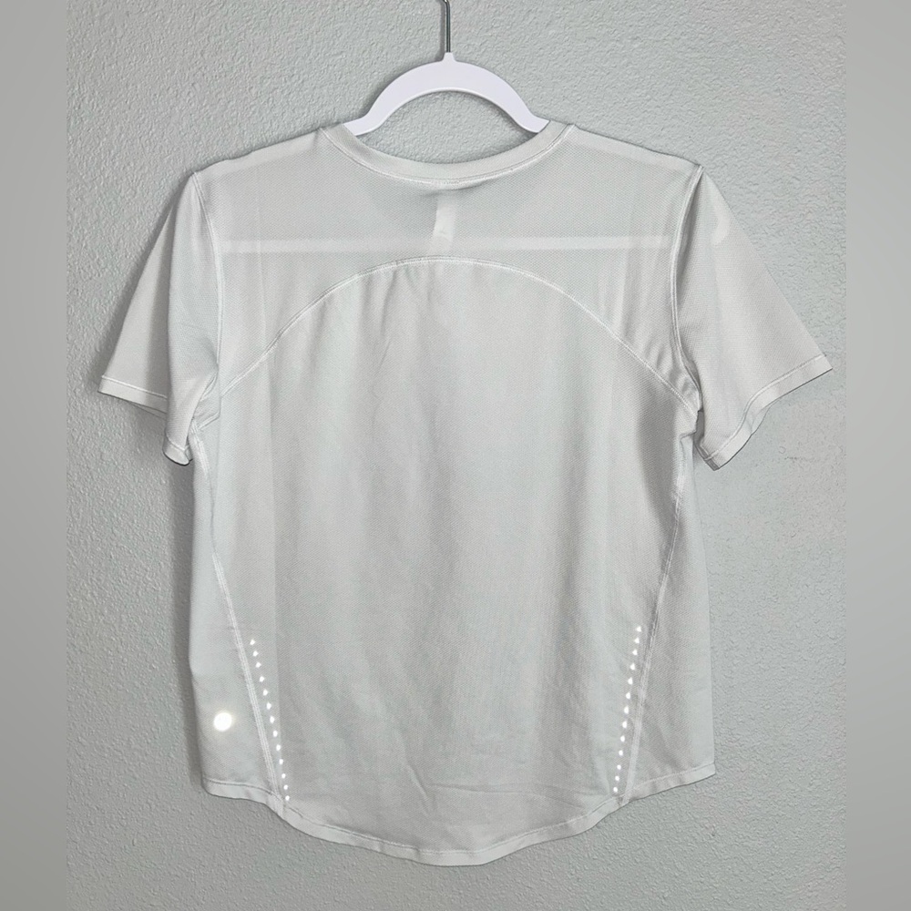 Gray Lululemon T-shirts size 6